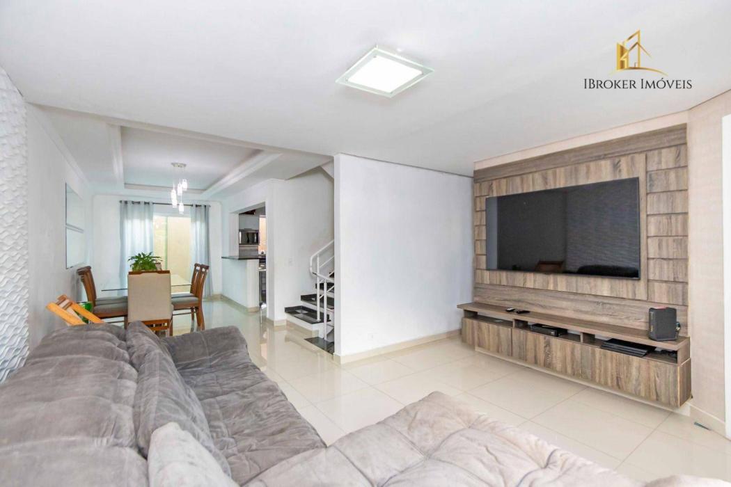Sobrado com 3 quartos para venda, 143 m² por R$ 890.000 - Bairro Alto - Curitiba/PR
