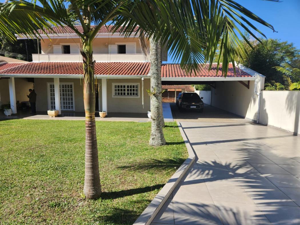 MARAVILHOSA CASA NO BARREIRINHA, TERRENO DE 1.000M E CONSTRUÇÃO 370,00M + 120M DE MUITO CONFORTO - foto 3