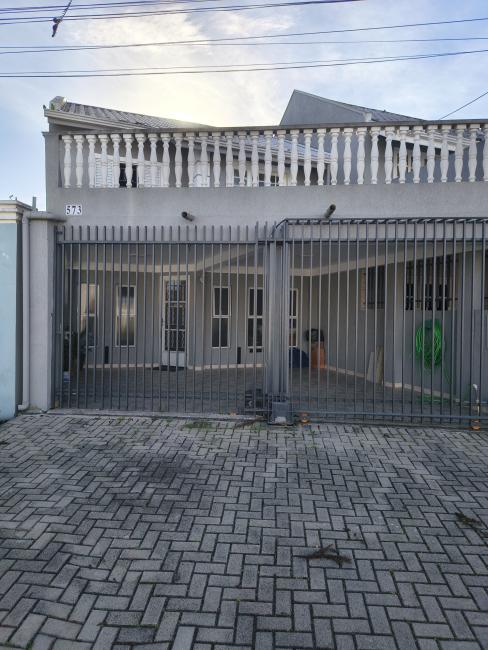 Sobrado à Venda no Xaxim, Curitiba: 3 Quartos, Terraço e Garagem | Rua Miguel José Grein, Xaxim, Curitiba - foto 2
