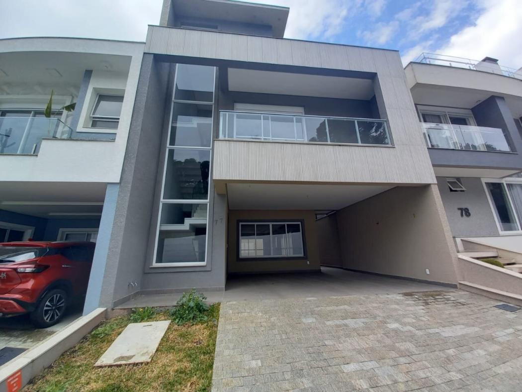 CASA EM CONDOMÍNIO com 3 dormitórios à venda com 282m² por R$ 2.670.000,00 no bairro Uberaba - CURITIBA / PR