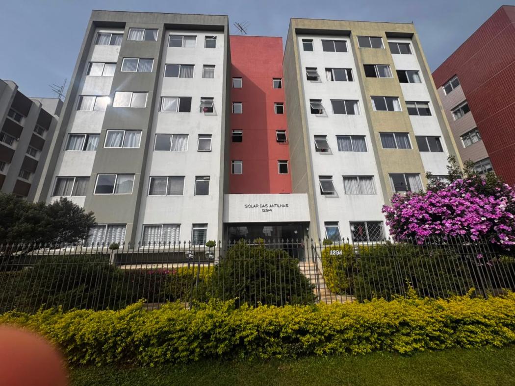 Apartamento com 2 dormitórios à venda, 48 m² por R$ 399.000,00 - Juvevê - Curitiba/PR