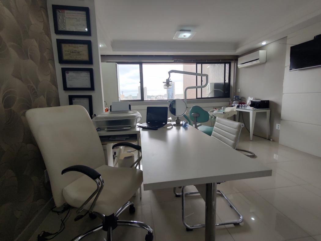 SALA COMERCIAL NO CENTRO DE CURITIBA - foto 5