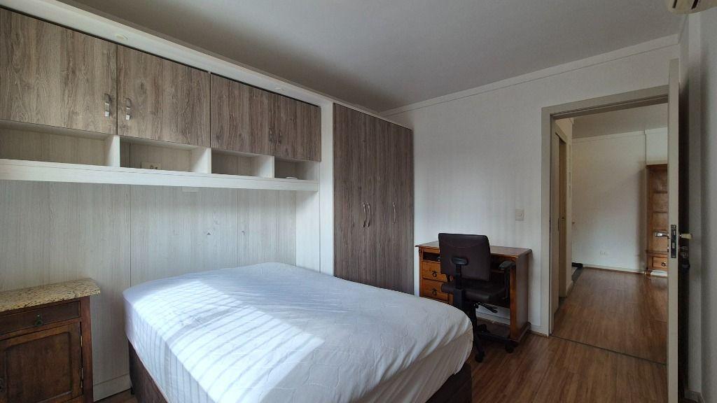 Apartamento para alugar, 39 m² por R$ 2.889,10/mês - Centro - Curitiba/PR - foto 4