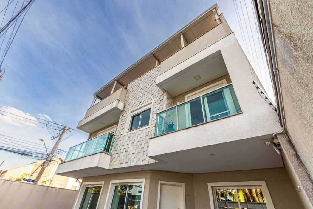 Sobrado com 3 dormitórios à venda, por R$ 999.000 - Boqueirão - Curitiba/PR