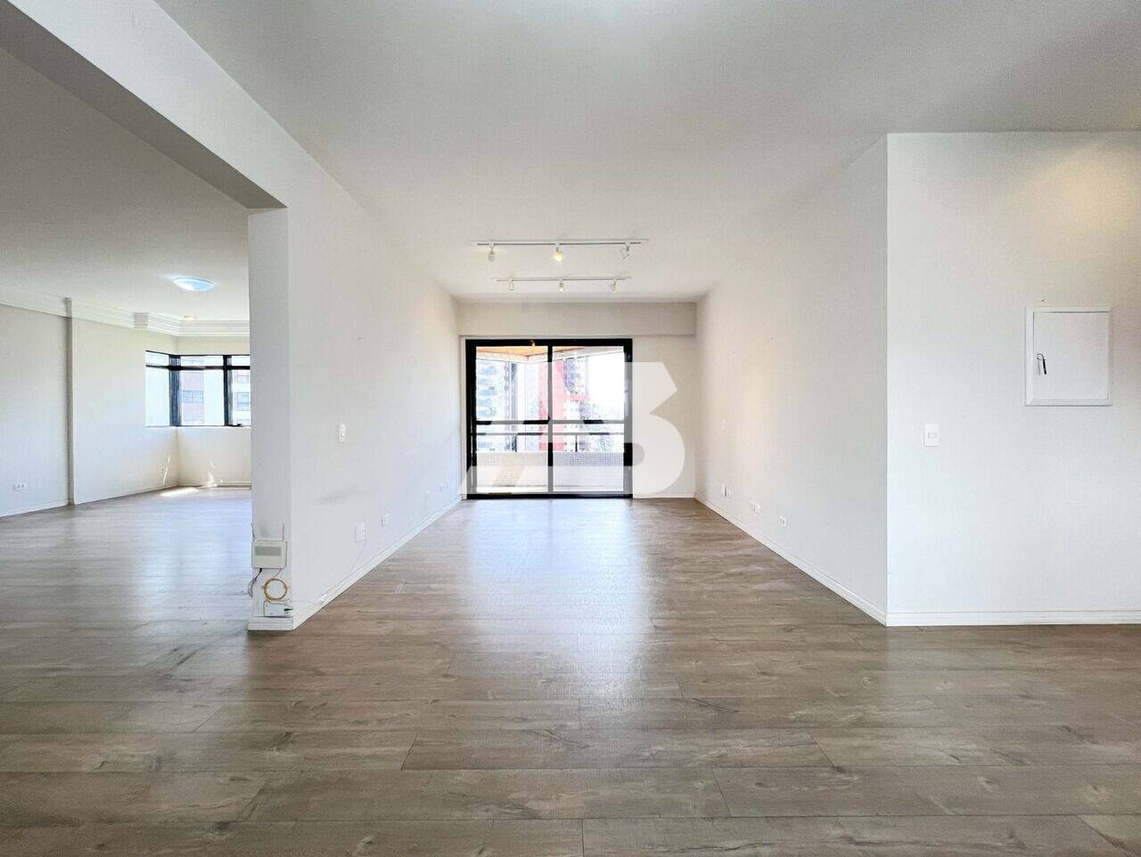 Apartamento com 4 dormitórios à venda, 195 m² por R$ 2.300.000,00 - Água Verde - Curitiba/PR - foto 5