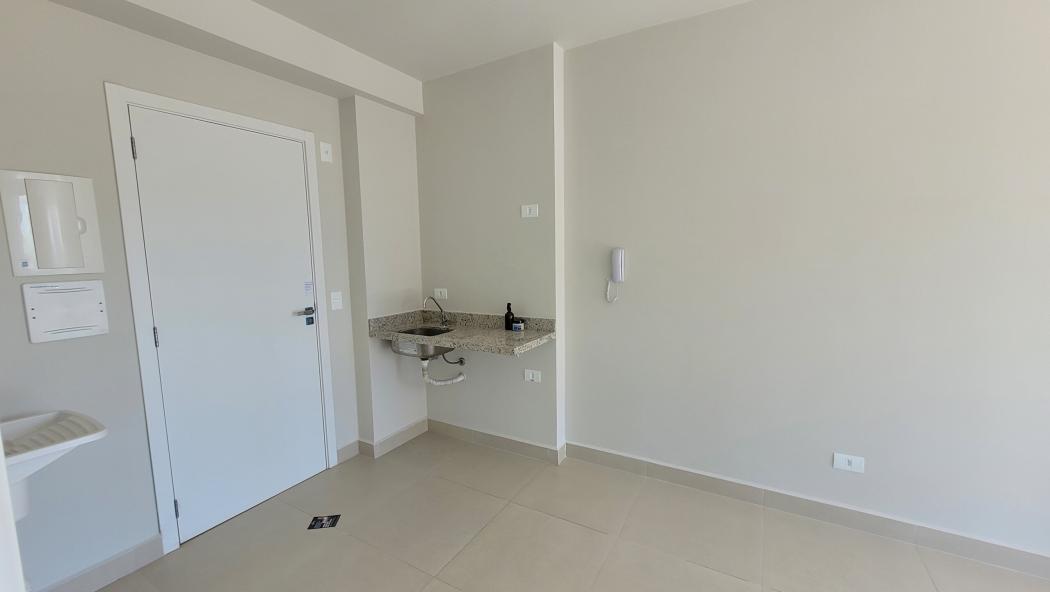 APARTAMENTO com 1 dormitório para alugar com 61.62m² por R$ 2.100,00 no bairro Portão - CURITIBA / PR - foto 4