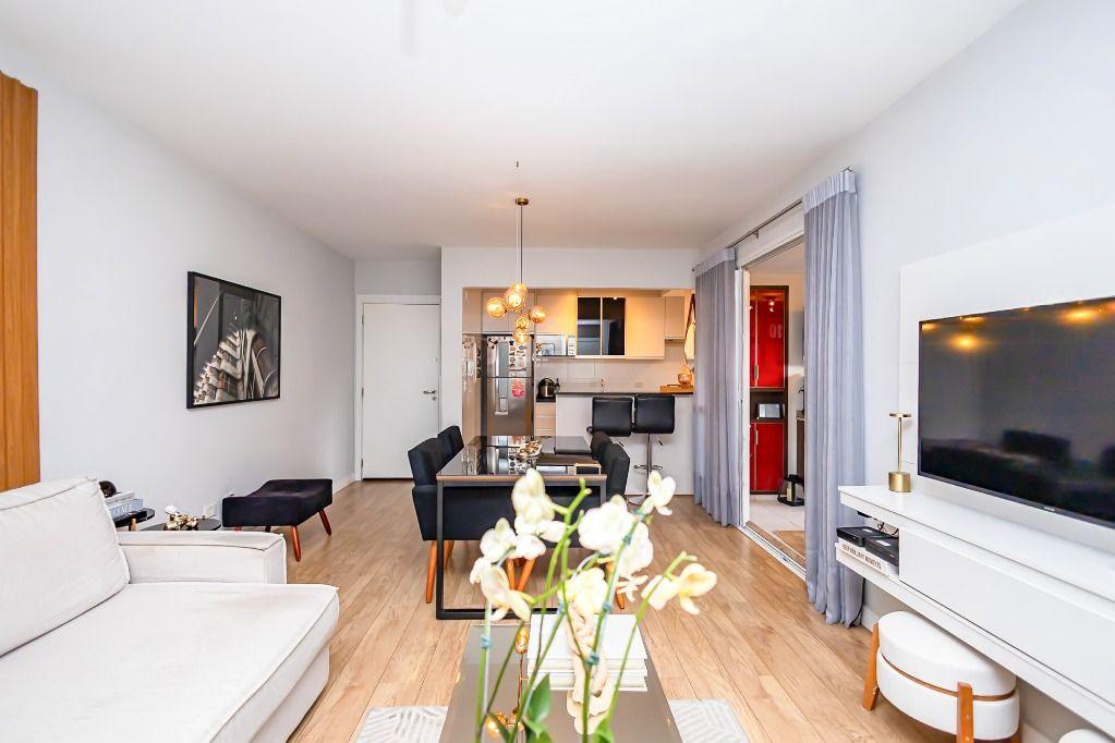Apartamento com 3 quartos ( 1 suíte ), à venda - Água Verde - foto 5