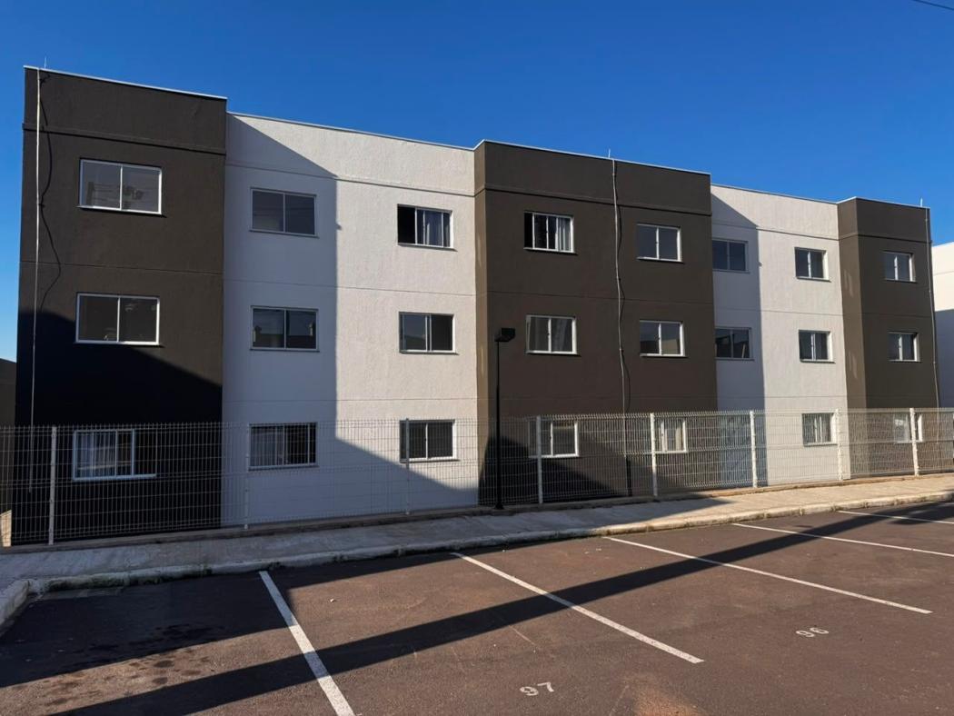 Apartamento com 2 dormitórios para alugar, 40 m² por R$ 1.200/mês - Colônia Antônio Prado - Almirante Tamandaré/PR