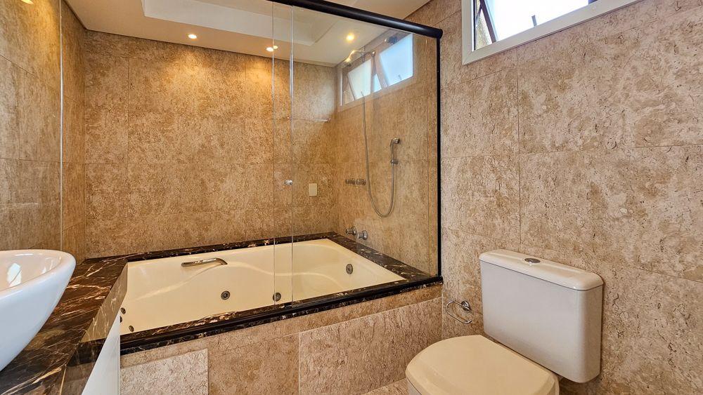 Cobertura Semimobiliada com 3 dormitórios à venda, 246 m² por R$ 1.950.000 - Água Verde - Curitiba/PR - foto 3