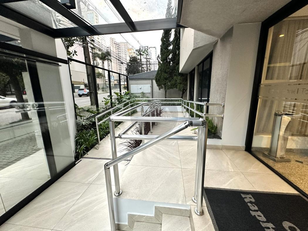 Apartamento 115m² no Água Verde por R$ 895.000,00 – 3 Quartos (1 Suíte) e Face Oeste - foto 3