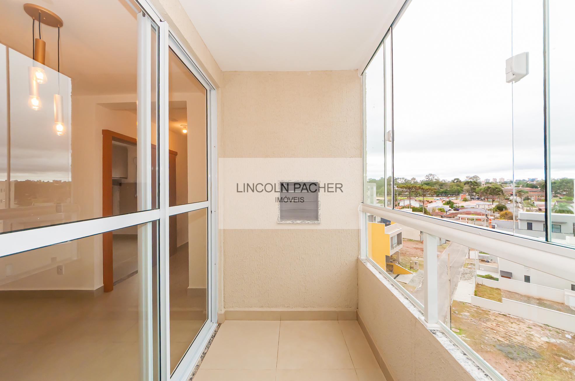 Lindo Apartamento a Venda no Bacacheri - foto 5