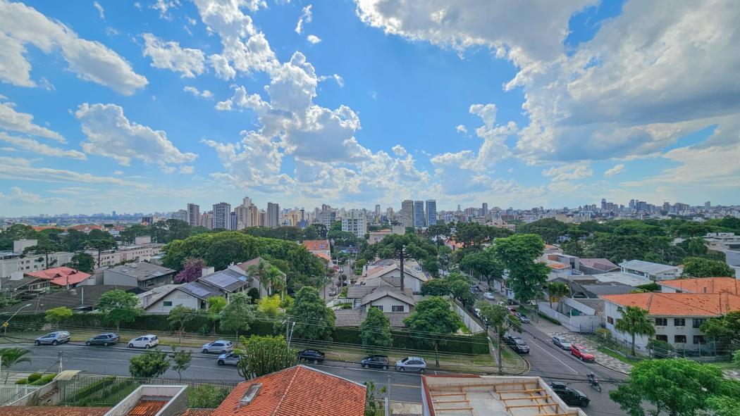 Apartamento de 75 m² com 3 dormitórios sendo 1 suíte e 2 vagas de garagem no Cristo Rei em Curitiba - foto 3