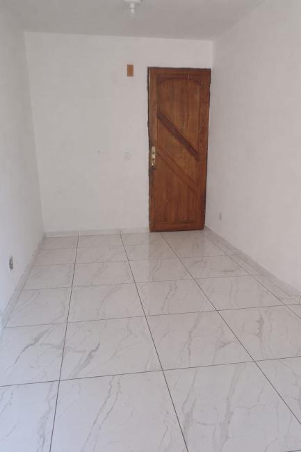 APARTAMENTO com 3 dormitórios à venda por R$ 220.000,00 no bairro Pinheirinho - CURITIBA / PR - foto 3