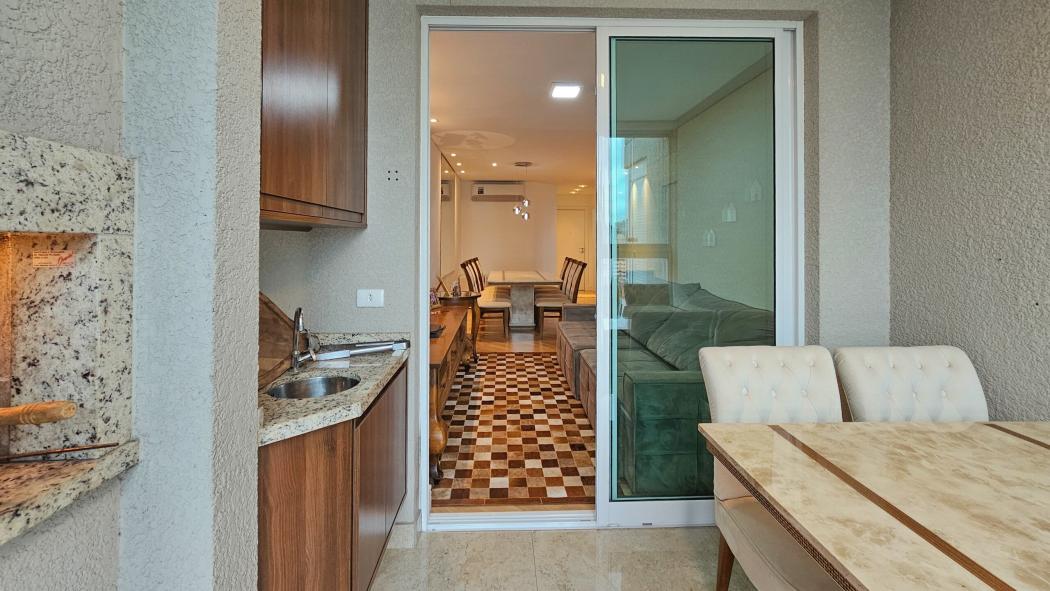 Apartamento a venda de 97 m² privativo com 3 dormitórios sendo 1 suíte e 2 dormitórios com 2 vagas de garagem no Alto da XV - foto 3