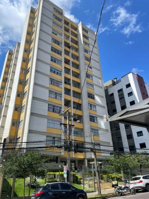 EXCELENTE APTO NO CENTRO CIVICO CABRAL ALTO DA GLORIA - PEÇAS AMPLAS ENSOLARADO - foto 3
