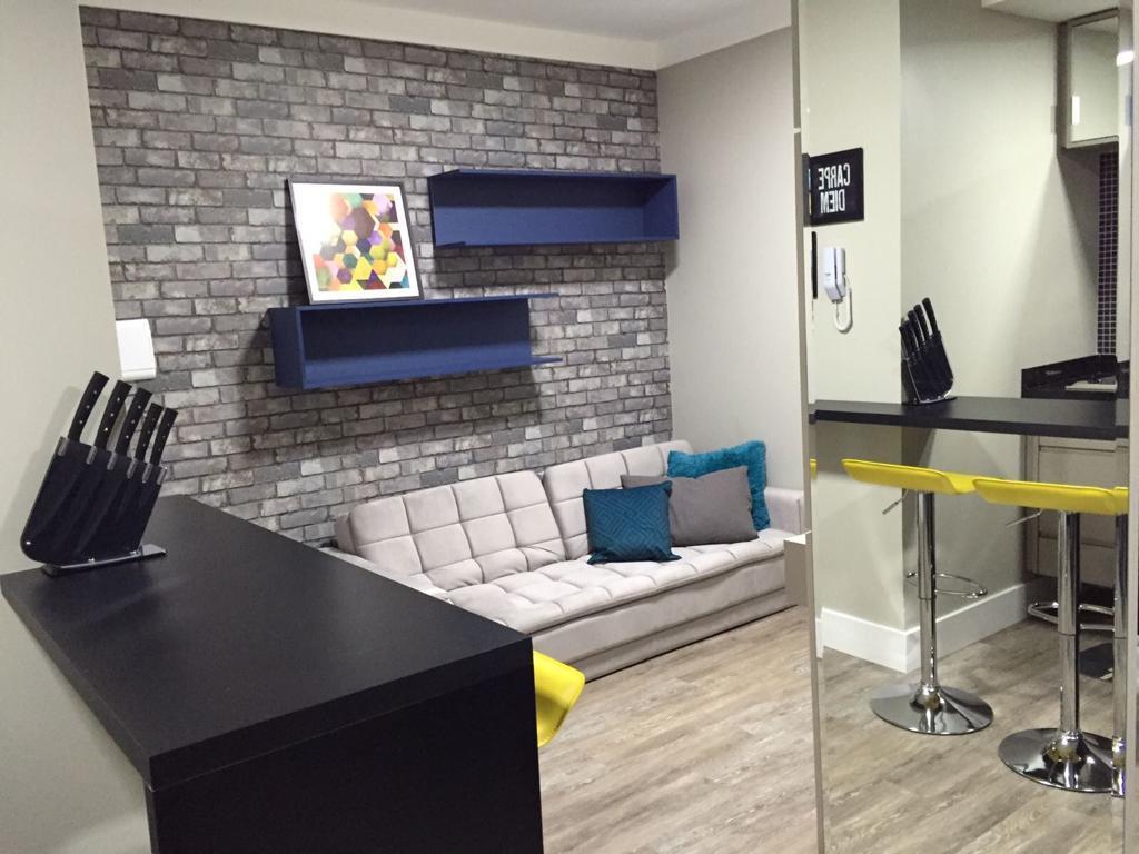 Apartamento com 1 dormitório, 1 vaga para alugar - Cristo Rei - Curitiba/PR