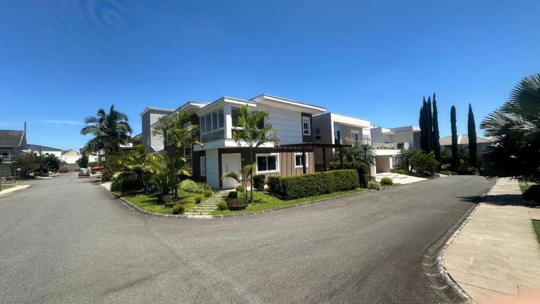 Casa com 4 dormitórios, 246 m² - venda por R$ 1.989.000,00 ou aluguel por R$ 17.159,00/mês - Xaxim - Curitiba/PR - foto 2