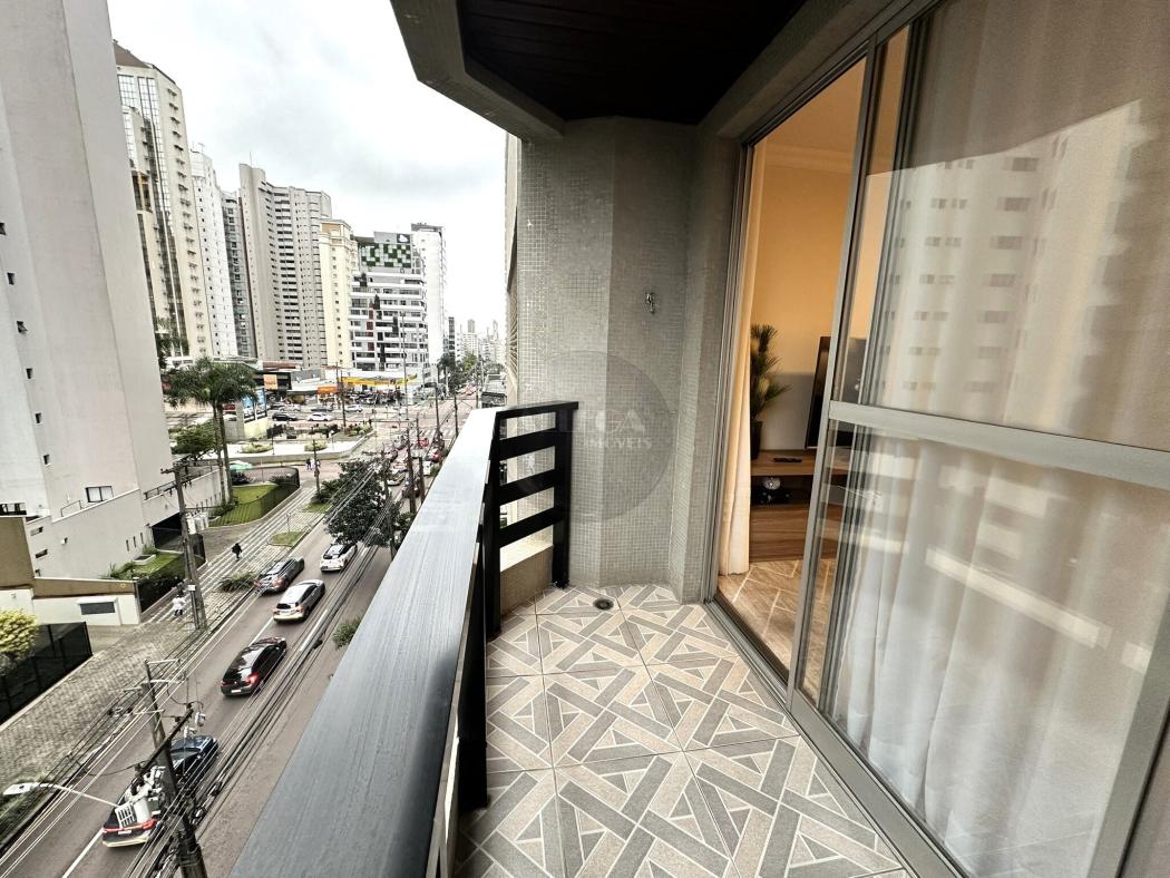 Apartamento 115m² no Água Verde por R$ 895.000,00 – 3 Quartos (1 Suíte) e Face Oeste - foto 4