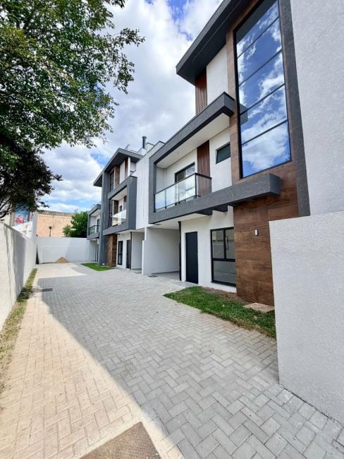 Sobrado com 3 dormitórios à venda, 279 m² por R$ 869.000,00 - Novo Mundo - Curitiba/PR - foto 4