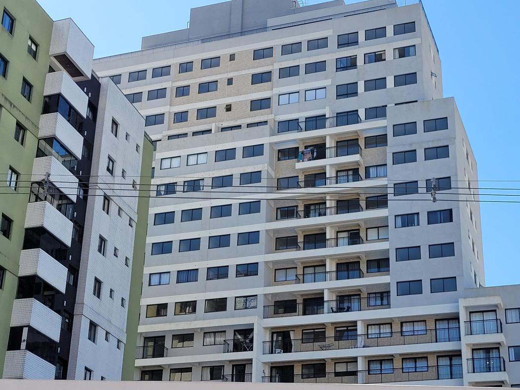 APARTAMENTO com 1 dormitório para alugar com 61.62m² por R$ 2.100,00 no bairro Portão - CURITIBA / PR