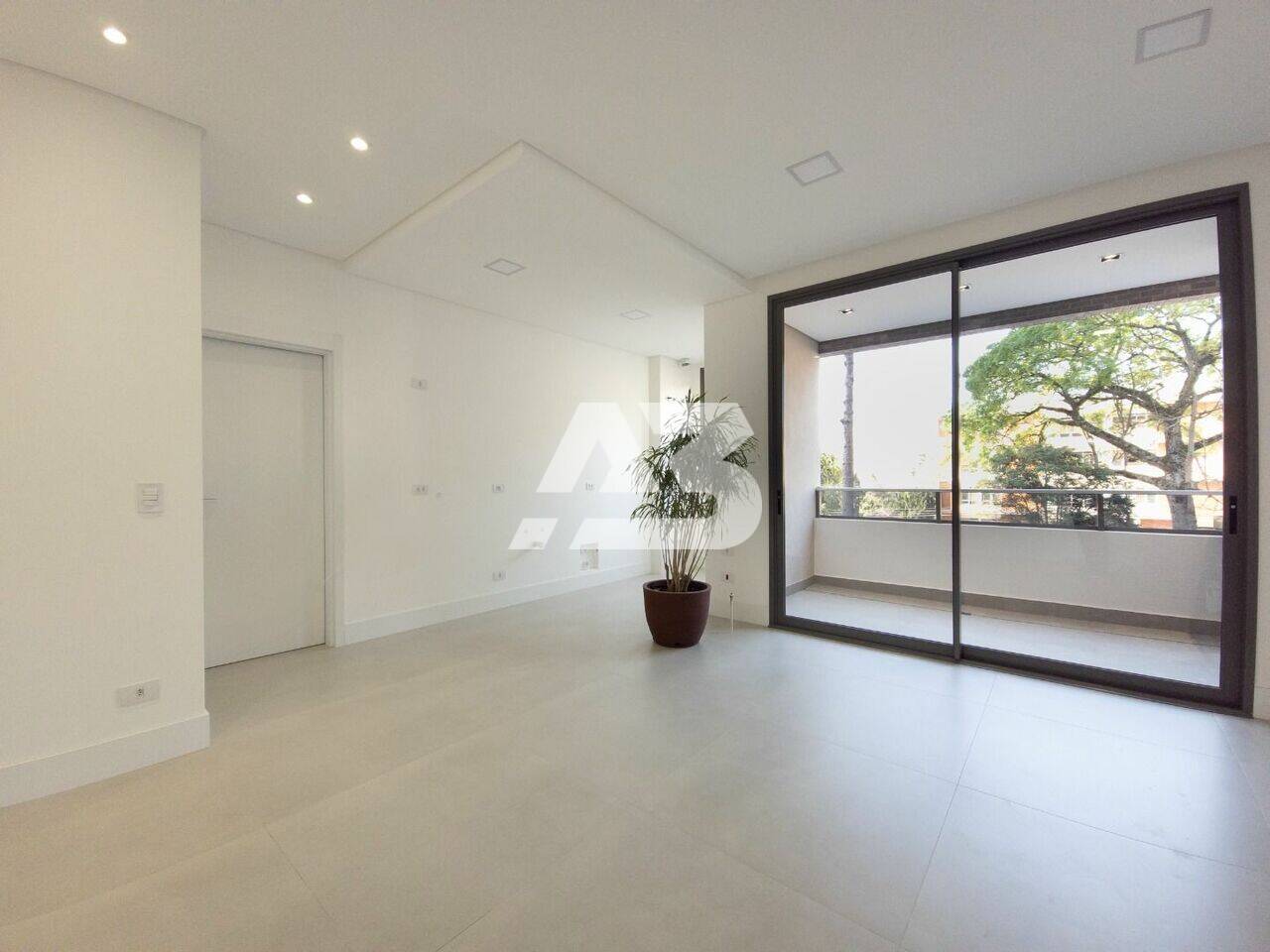 Apartamento com 3 dormitórios à venda por R$ 1.358.000,00 - Água Verde - Curitiba/PR