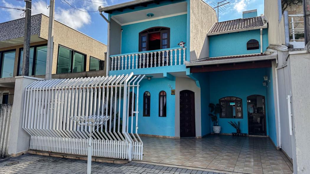 Sobrado de 5 Quartos, sendo uma suíte, Fazendinha - Curitiba/PR - foto 2