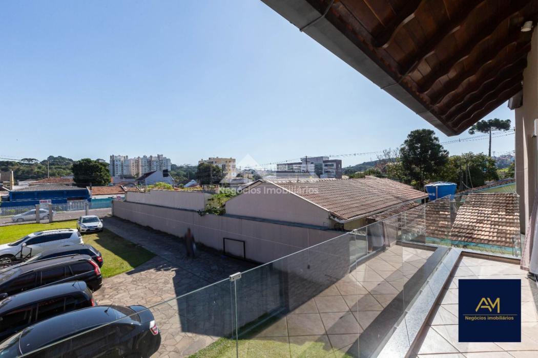 Oportunidade Imperdível: Casa Comercial em Localização Fantástica - Rua Principal com Alto Fluxo e Visibilidade - foto 2