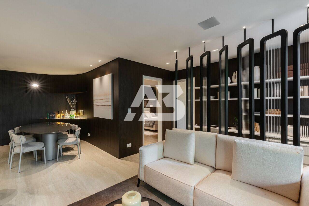 Apartamento com 2 dormitórios à venda por R$ 982.000,00 - Portão - Curitiba/PR