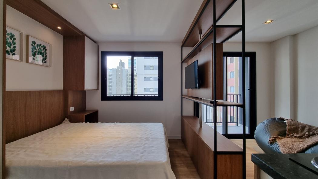 Studio mobiliado no BF2211 – 9º andar | Face Leste | Centro – Curitiba - foto 3