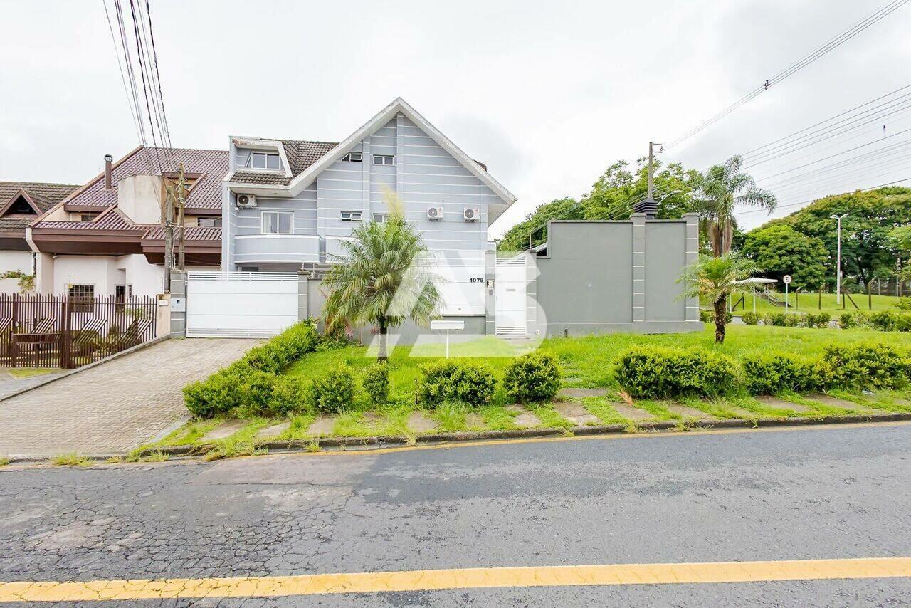 Sobrado com 4 dormitórios à venda, 221 m² por R$ 1.700.000,00 - Jardim das Américas - Curitiba/PR - foto 3