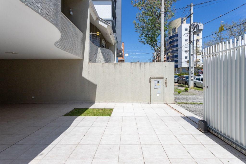 Sobrado na Vila Izabel - MOBILIADO R$ 1390.000,00 - foto 5