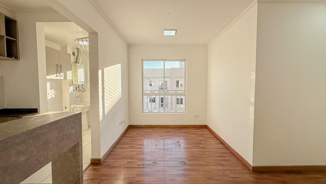 Apartamento de 2 Quartos - Capão Raso - Curitiba/PR - foto 4
