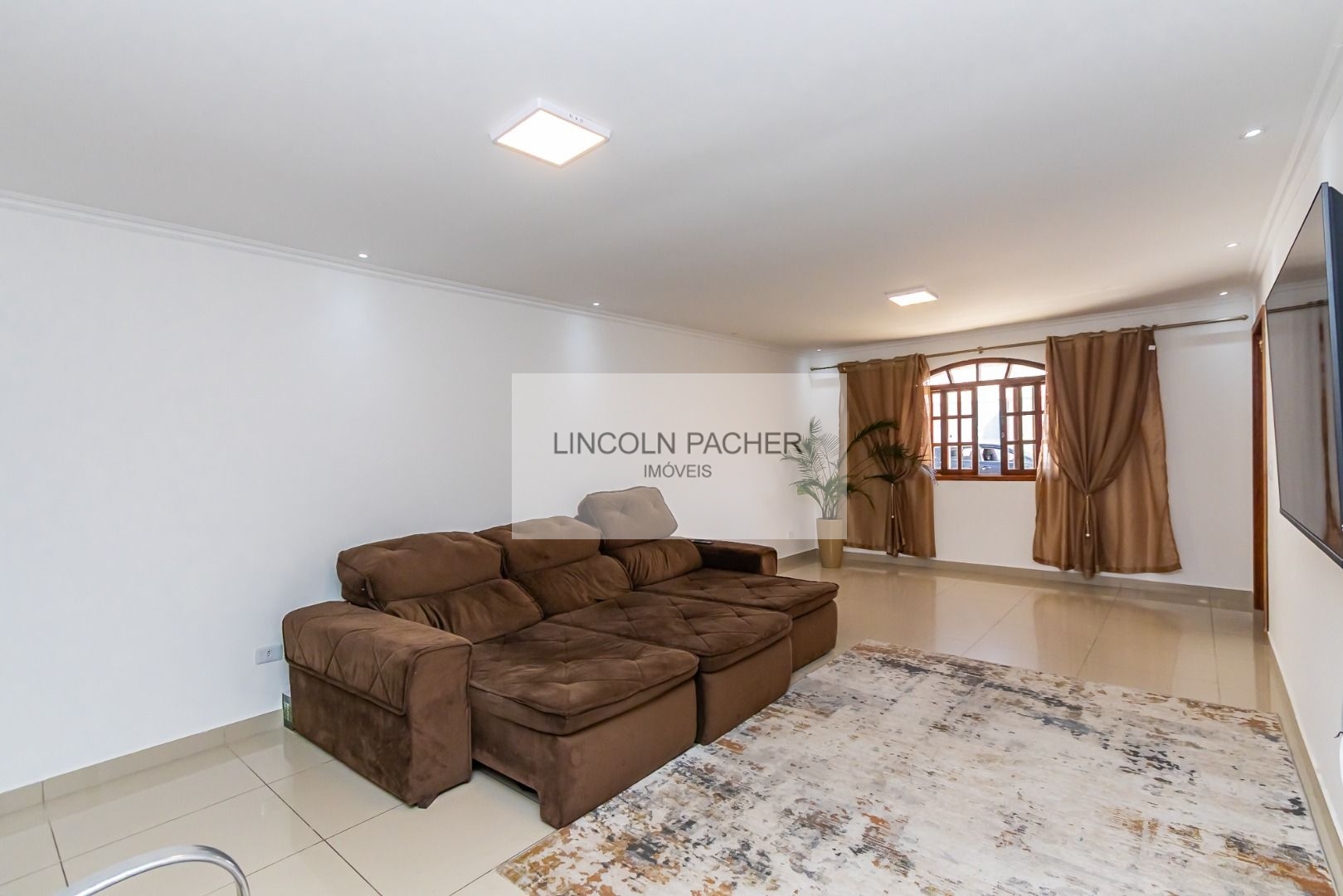 Casa 3 quartos a uma Quadra do Condor da Iraí - foto 4