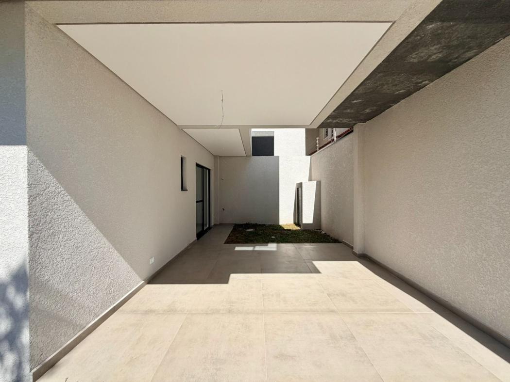Sobrado com 3 dormitórios à venda, 266 m² por R$ 989.000,00 - Novo Mundo - Curitiba/PR - foto 3