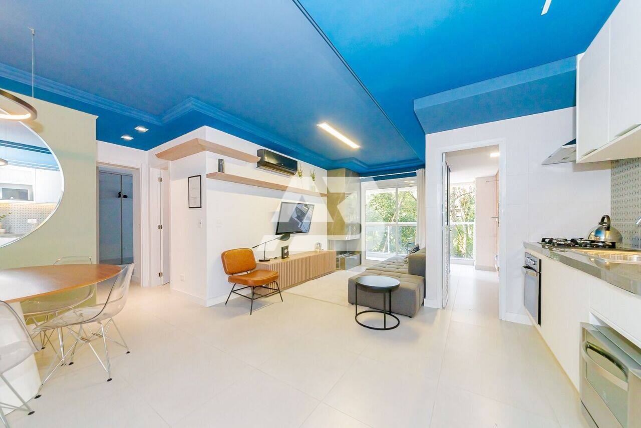 REVENDA - Apartamento com 3 dormitórios à venda, 105 m² por R$ 1.048.000 - Bacacheri - Curitiba/PR - foto 2