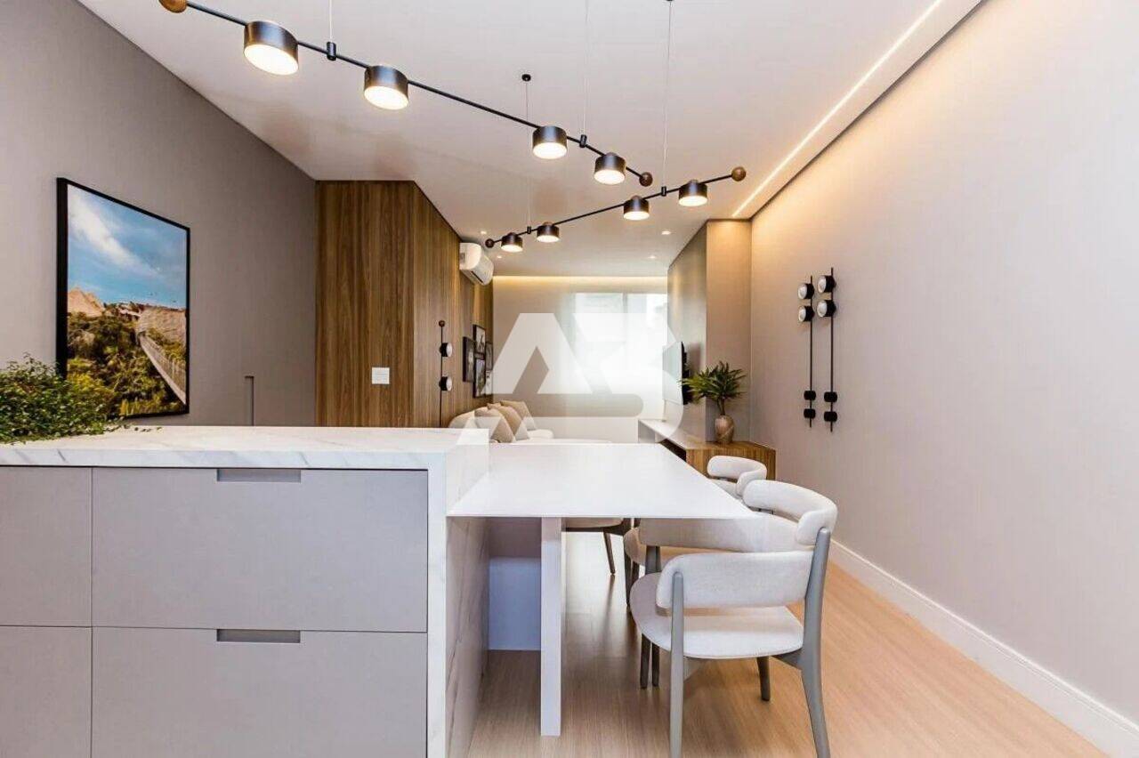Apartamento com 2 dormitórios à venda, 67 m² por R$ 845.000,00 - Batel - Curitiba/PR - foto 4