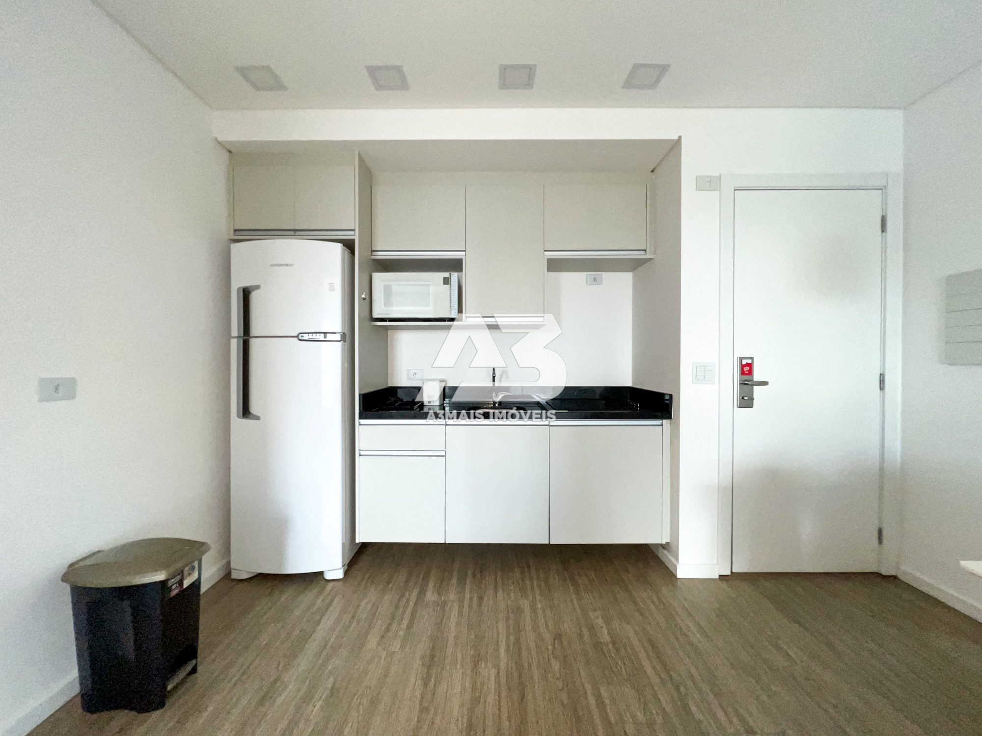 Apartamento com 1 dormitório para alugar, 41 m² - foto 4