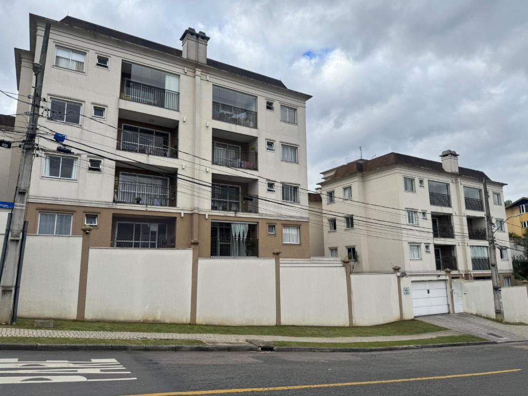 Apartamento com 2 dormitórios para alugar, 72 m² por R$ 4.000/mês - Santo Inácio - Curitiba/PR