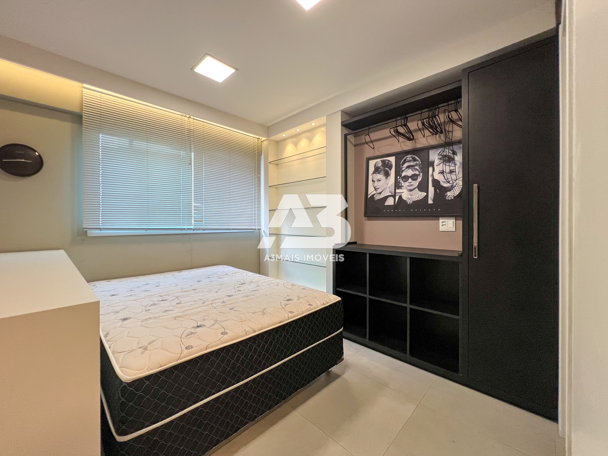 Studio com 1 dormitório para alugar, 33 m² - foto 4