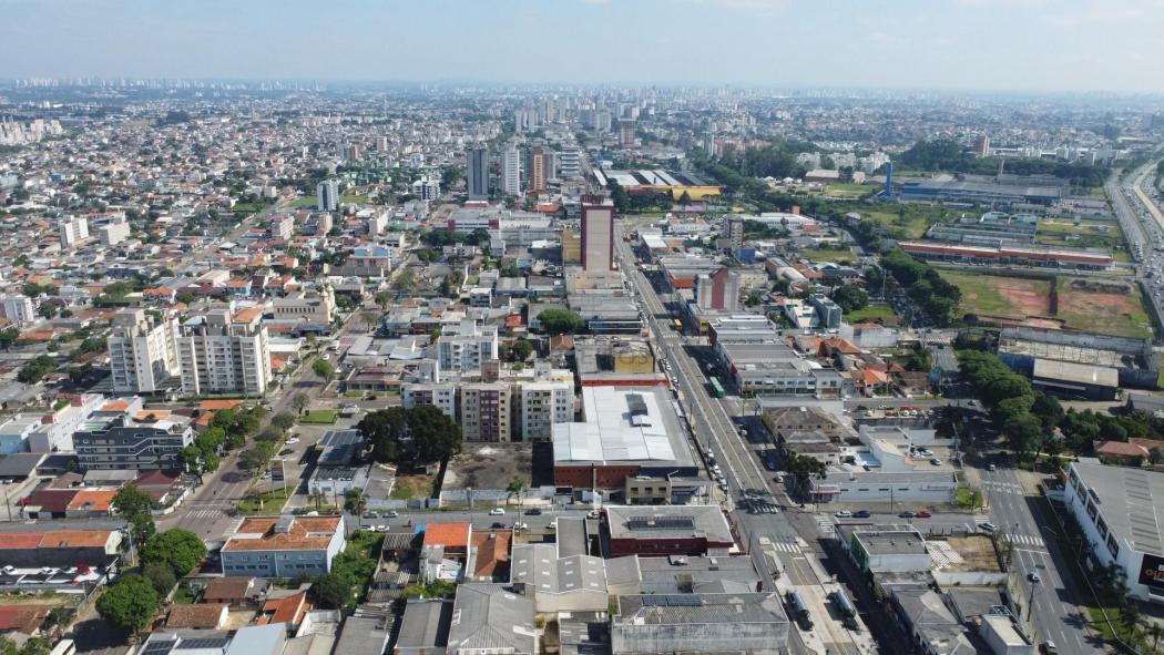 Terreno à venda, há 1 quadra da Av. Avenida Winston Churchill - foto 4
