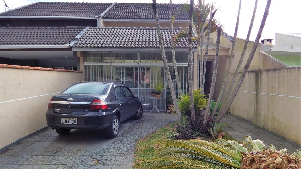 Casa 3 Quartos com suíte e 3 vagas - Santa Felicidade - foto 2