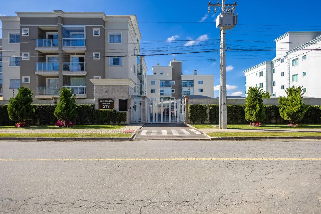 Apartamento semimobiliado com 3 quartos, suíte com closet e sacada gourmet no Xaxim - foto 5