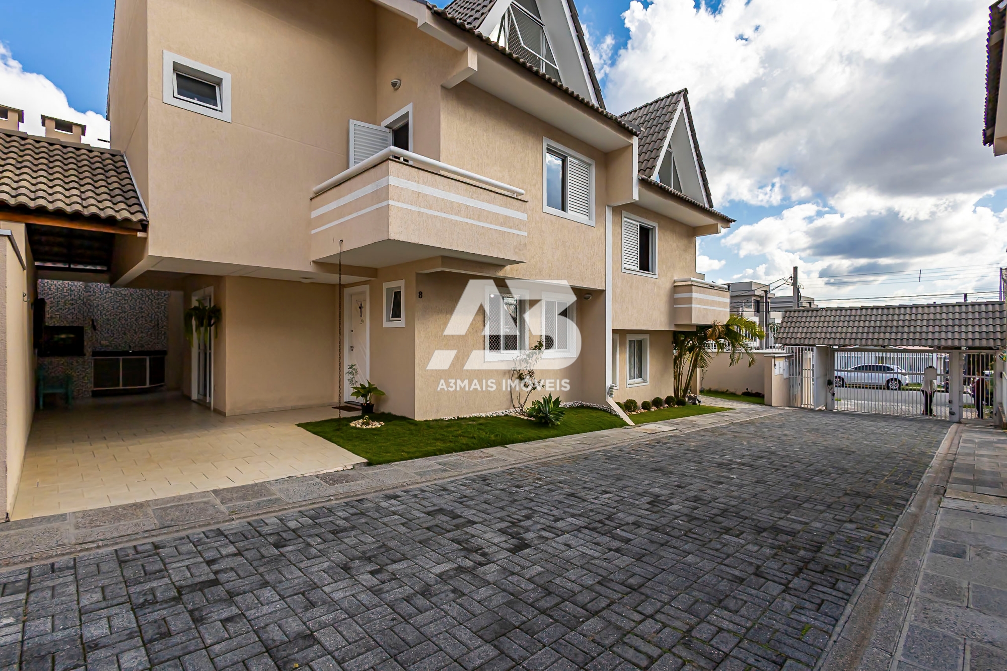 Sobrado com 3 dormitórios à venda, 126 m² por R$ 950.000,00 - Portão - Curitiba/PR - foto 2