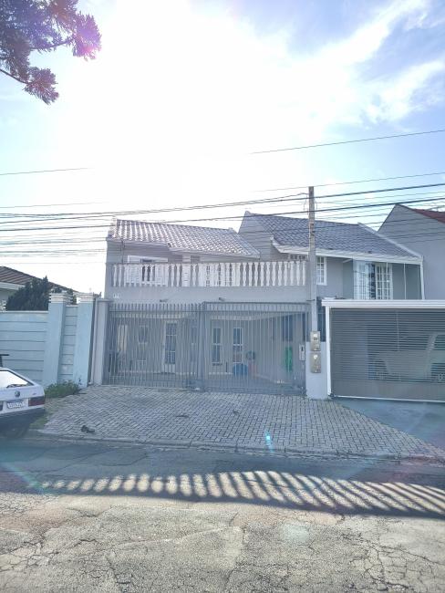 Sobrado à Venda no Xaxim, Curitiba: 3 Quartos, Terraço e Garagem | Rua Miguel José Grein, Xaxim, Curitiba - foto 3