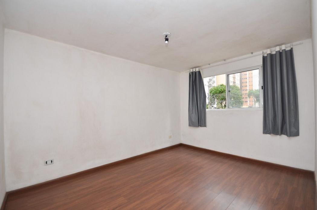 Sobrado no Coração do Cristo Rei - 117 m², Residencial ou Comercial! - foto 5
