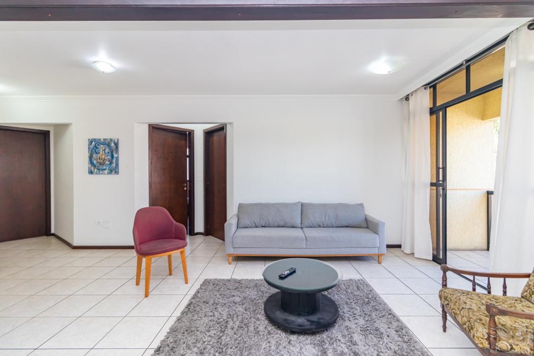 Imóvel de uso Misto à venda Hauer – 3Q (1 suíte) com Barracão Comercial - foto 2
